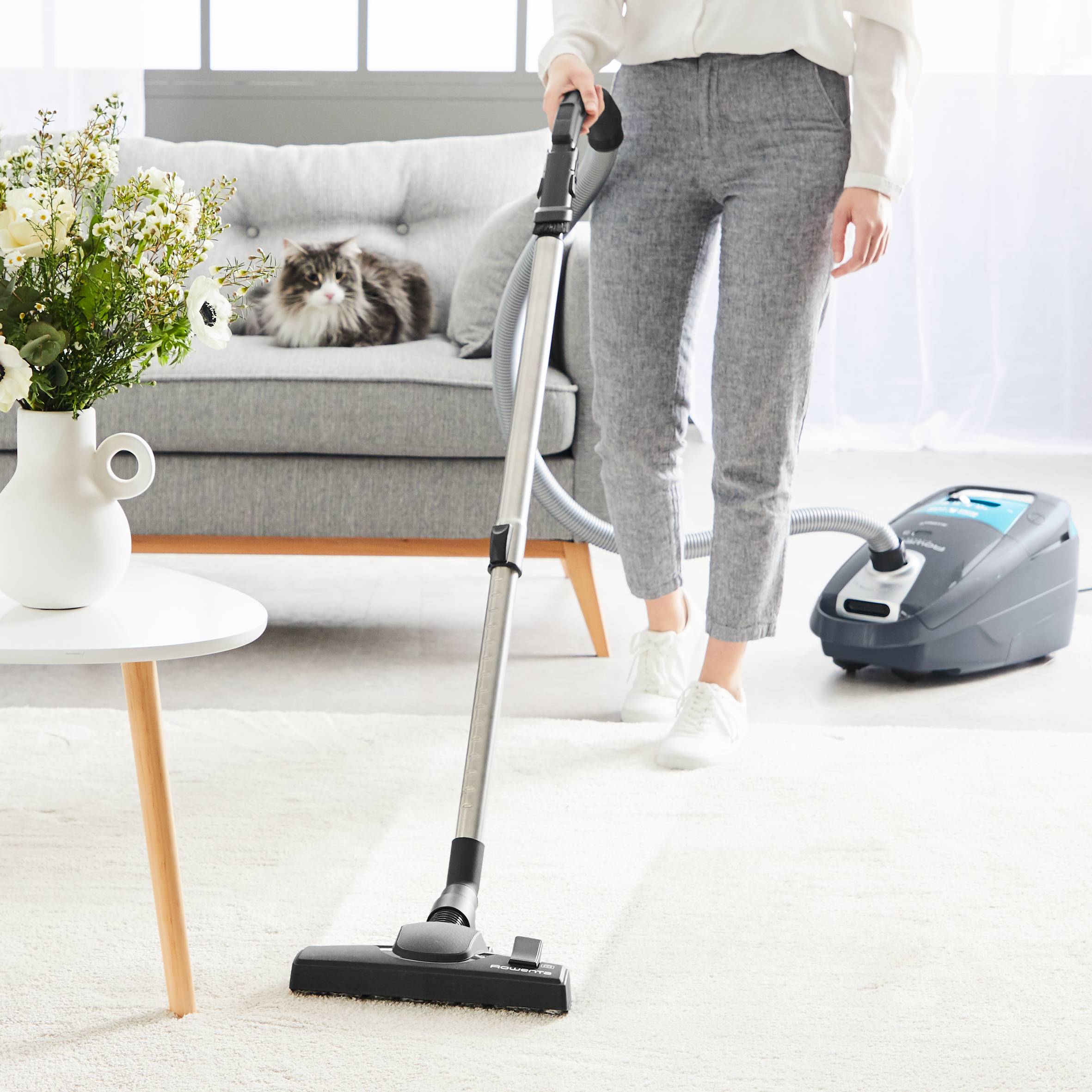 Silence Force Allergy+ RO7740 Stofzuiger met zak - 450W - Stil: 67dB - Parketborstel