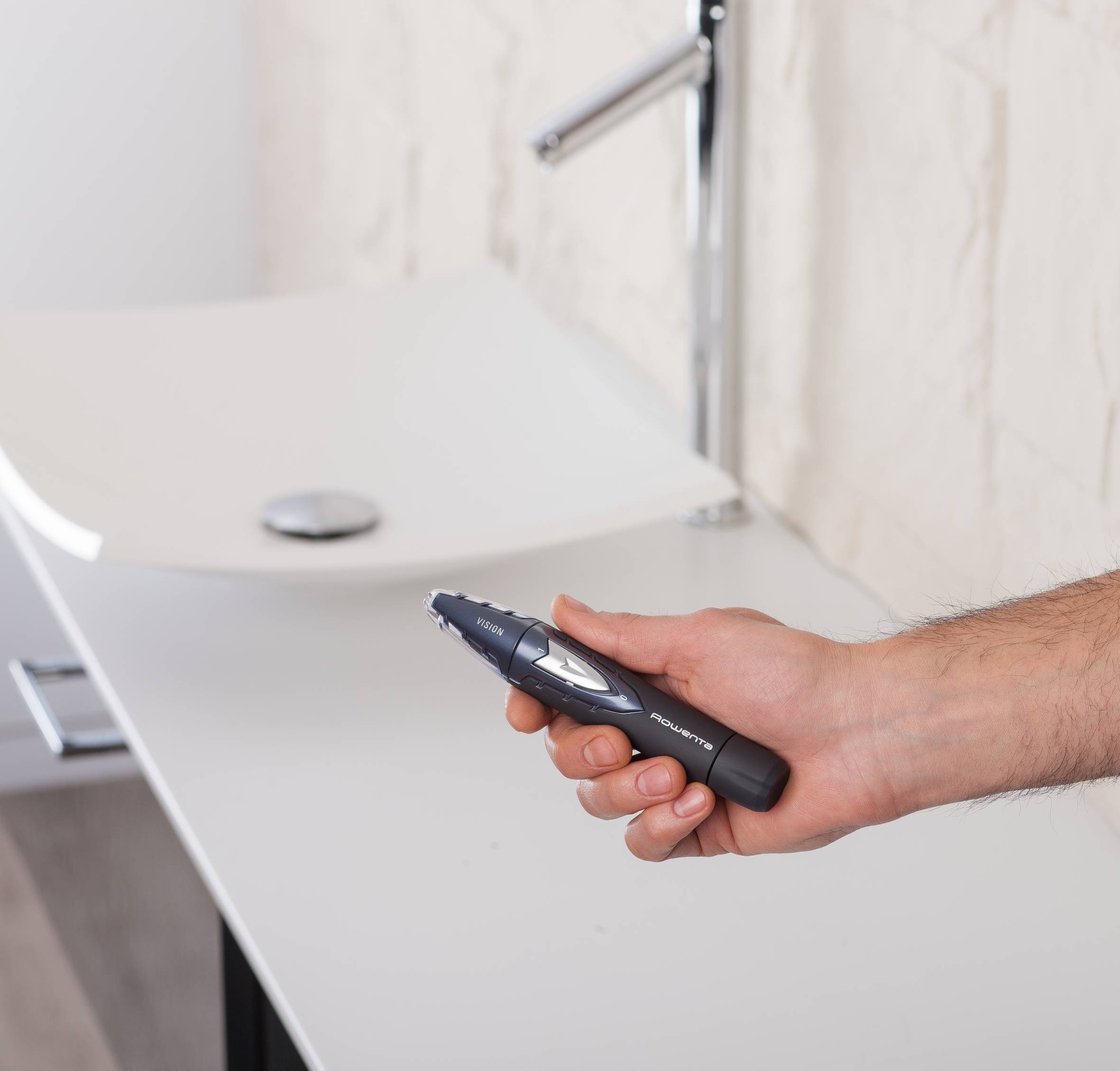 TONDEUSE NEZ ET OREILLES