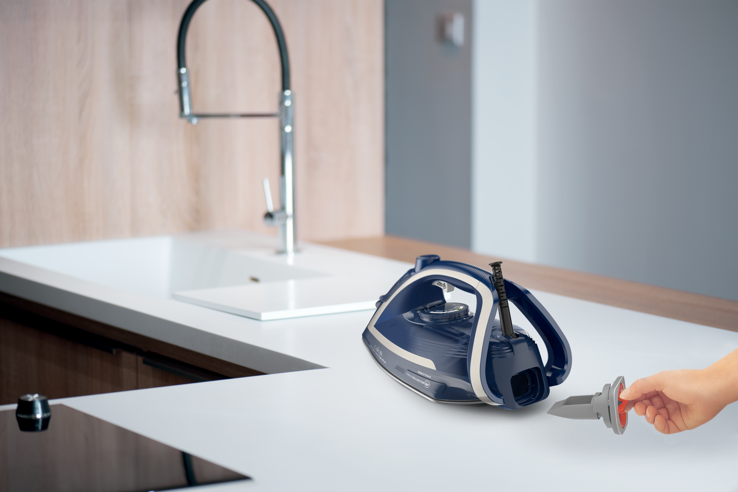 Ultragliss Plus FV6830 Fer à repasser - 2.800W - Pressing 250 g/min - 270ml